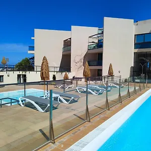 Lola's Cotillo