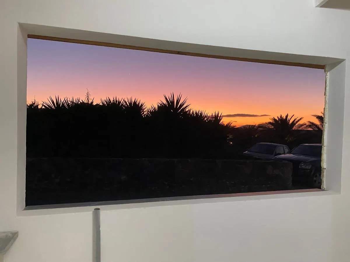 Homestay Villa Verano Apartamentos Compartidos Villaverde La Oliva Spain